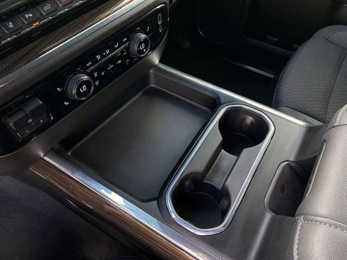 Used 2024 Chevrolet Silverado 2500 LT w/ Texas Edition image 21