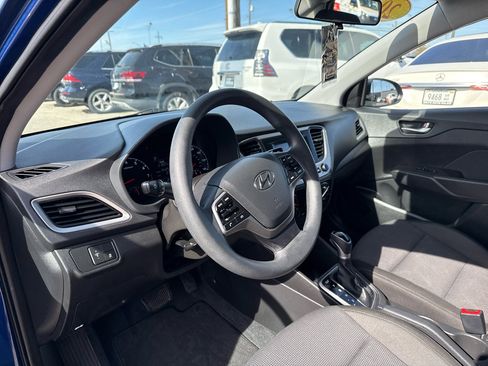 Used 2020 Hyundai Accent SE image 8
