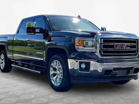 Used 2015 GMC Sierra 1500 SLT w/ SLT Crew Cab Value Package AWD/4WD image 3