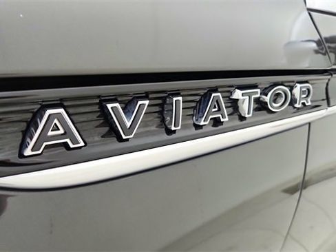 Used 2020 Lincoln Aviator Black Label w/ Dynamic Handling Package image 17