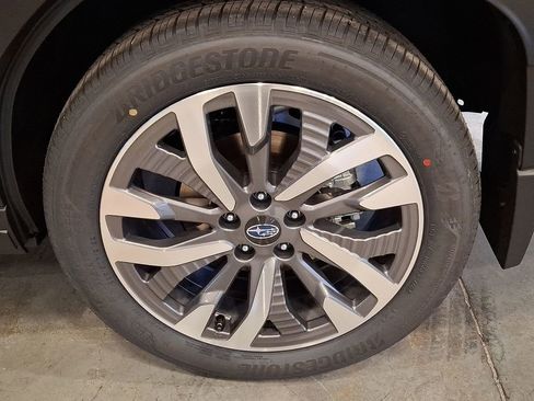 New 2025 Subaru Forester Touring image 8