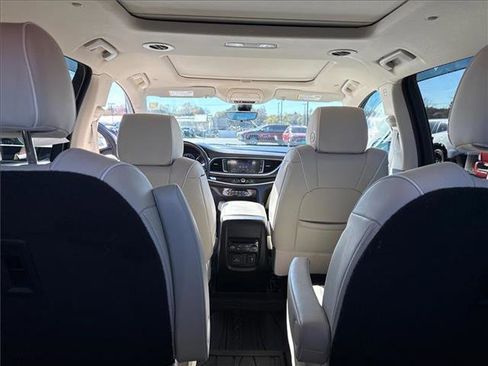 Used 2022 Buick Enclave Avenir w/ LPO, Floor Liner Package image 10