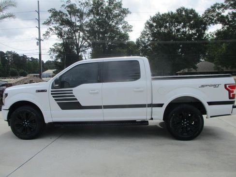Used 2019 Ford F150 XLT w/ Equipment Group 302A Luxury AWD/4WD image 8