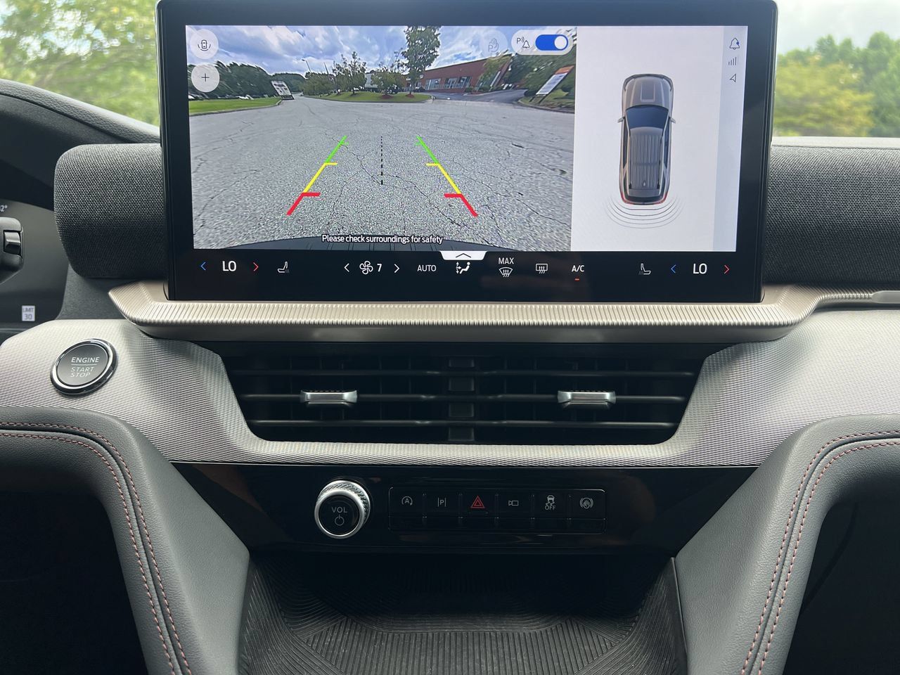New 2026 Ford Explorer Active RWD image 5