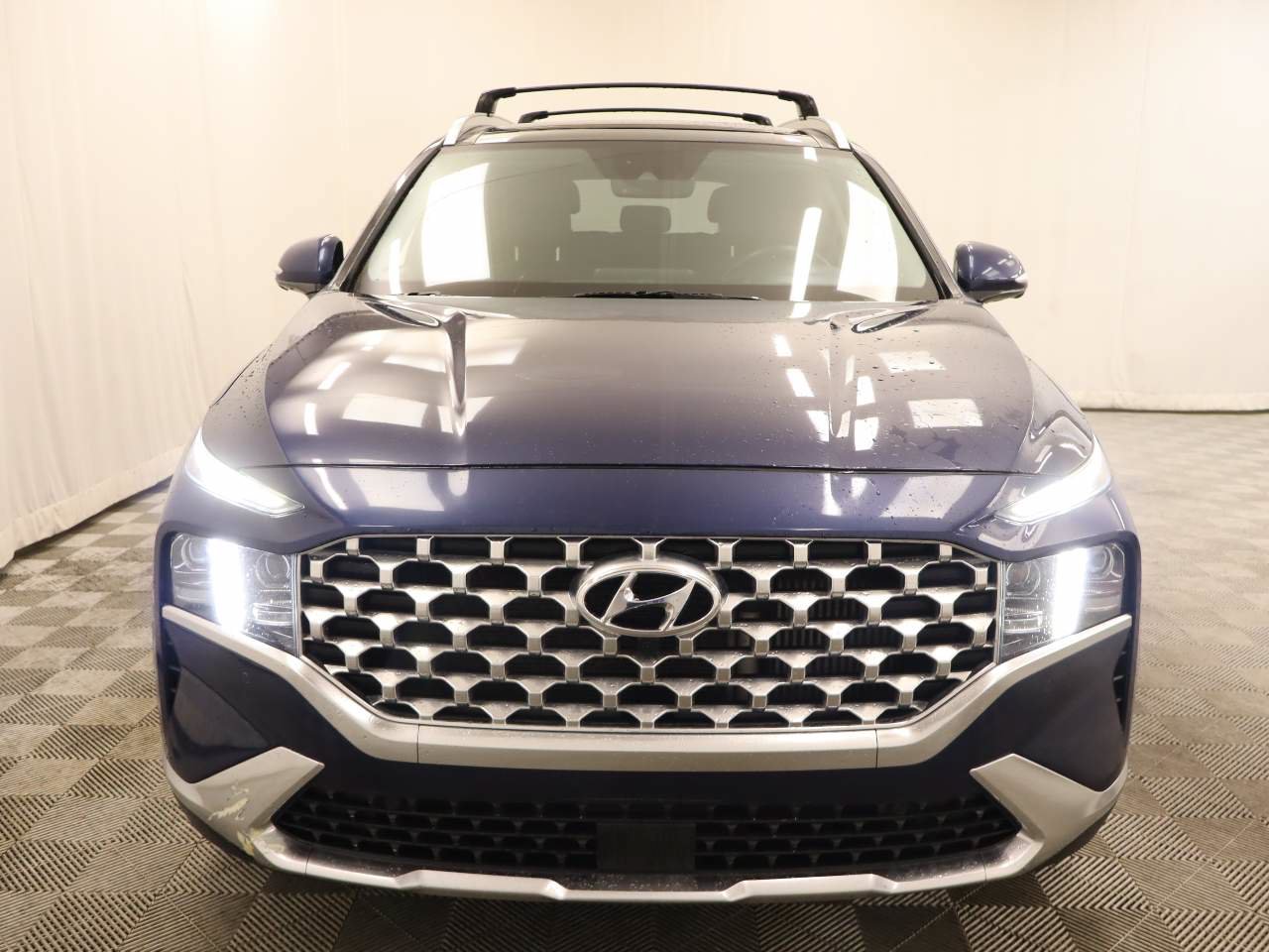 Used 2022 Hyundai Santa Fe Limited AWD/4WD image 4