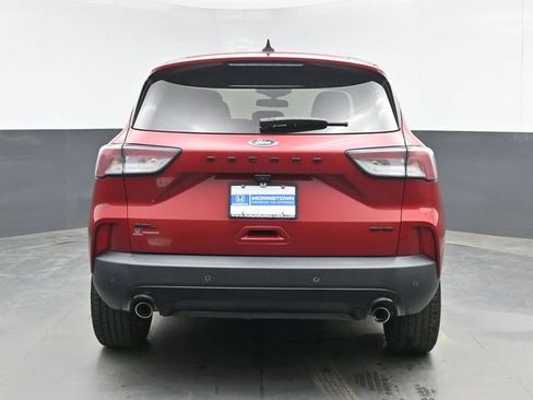 Used 2022 Ford Escape SEL w/ SEL Stealth AWD Package image 9