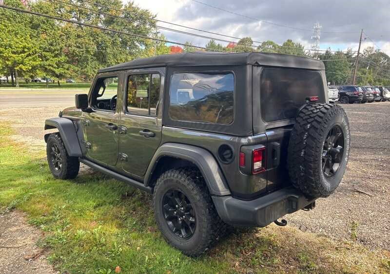 Used 2023 Jeep Wrangler Unlimited Sport AWD/4WD image 3