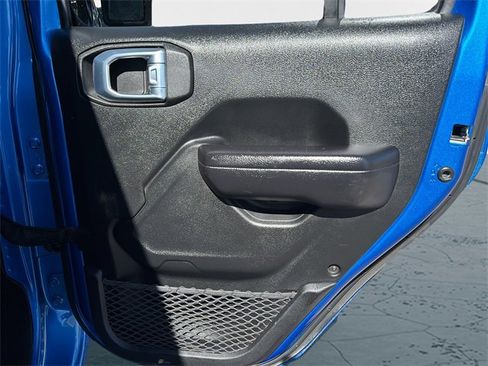 Used 2021 Jeep Wrangler Unlimited Sport image 12