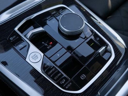 New 2026 BMW X7 xDrive40i w/ M Sport Package image 10