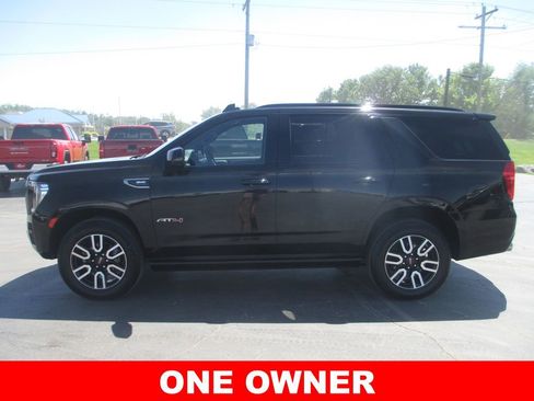 Used 2022 GMC Yukon AT4 AWD/4WD image 11
