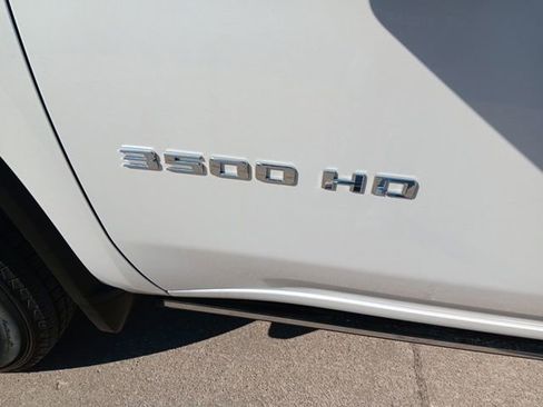 Used 2022 Chevrolet Silverado 3500 High Country image 37