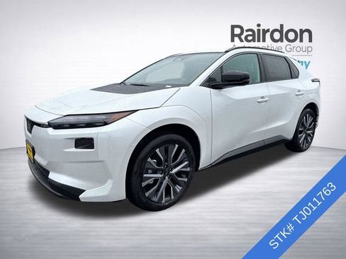 New 2026 Subaru Solterra image 3