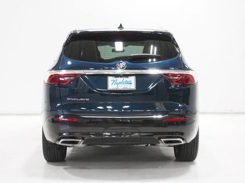 Used 2023 Buick Enclave Essence w/ Experience Buick Package image 6