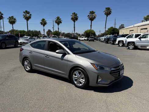 Used 2020 Hyundai Elantra Value Edition w/ Cargo Package (C1) FWD image 11