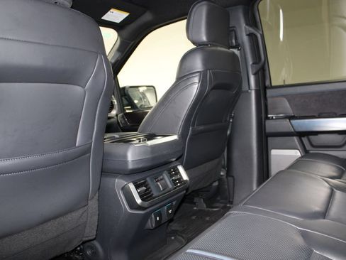 Used 2025 Ford F150 Platinum AWD/4WD image 26
