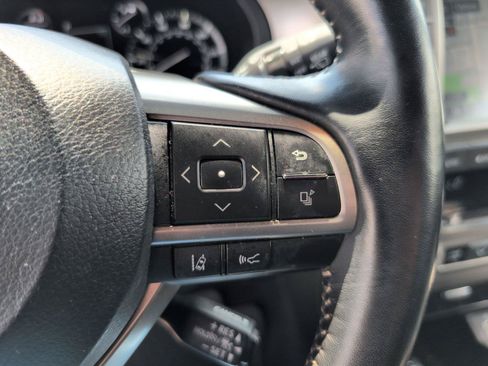 Certified 2021 Lexus GX 460 Premium w/ Premium Package AWD/4WD image 11
