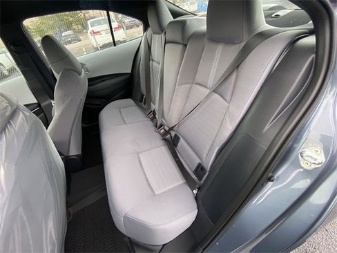 Used 2025 Toyota Corolla SE image 22