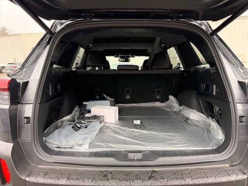 New 2026 Subaru Outback Limited AWD/4WD image 30