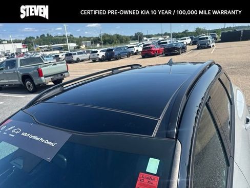 Certified 2023 Kia Sportage X-Pro Prestige AWD/4WD image 12