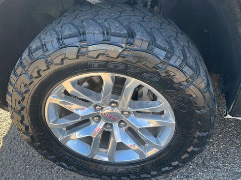 Used 2019 GMC Sierra 1500 SLT w/ SLT Premium Plus Package image 14