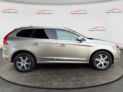 Used 2015 Volvo XC60 T6 Platinum w/ Protection Package AWD/4WD image 6