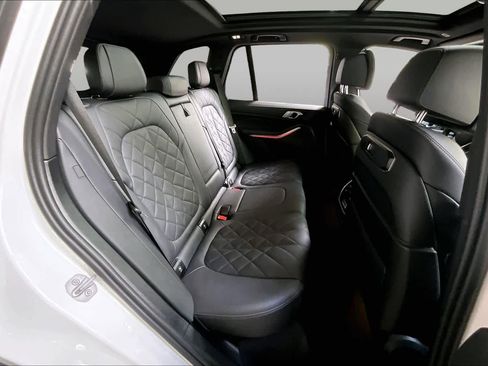 Certified 2025 BMW X5 sDrive40i w/ Climate Comfort Package RWD image 20
