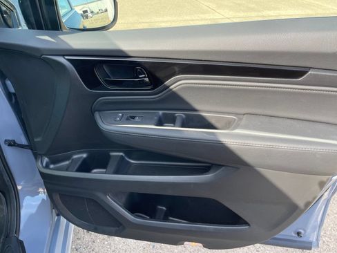 Used 2026 Honda Odyssey Elite image 19