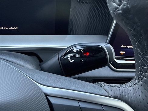 New 2026 Volkswagen Tiguan SE R-Line image 22