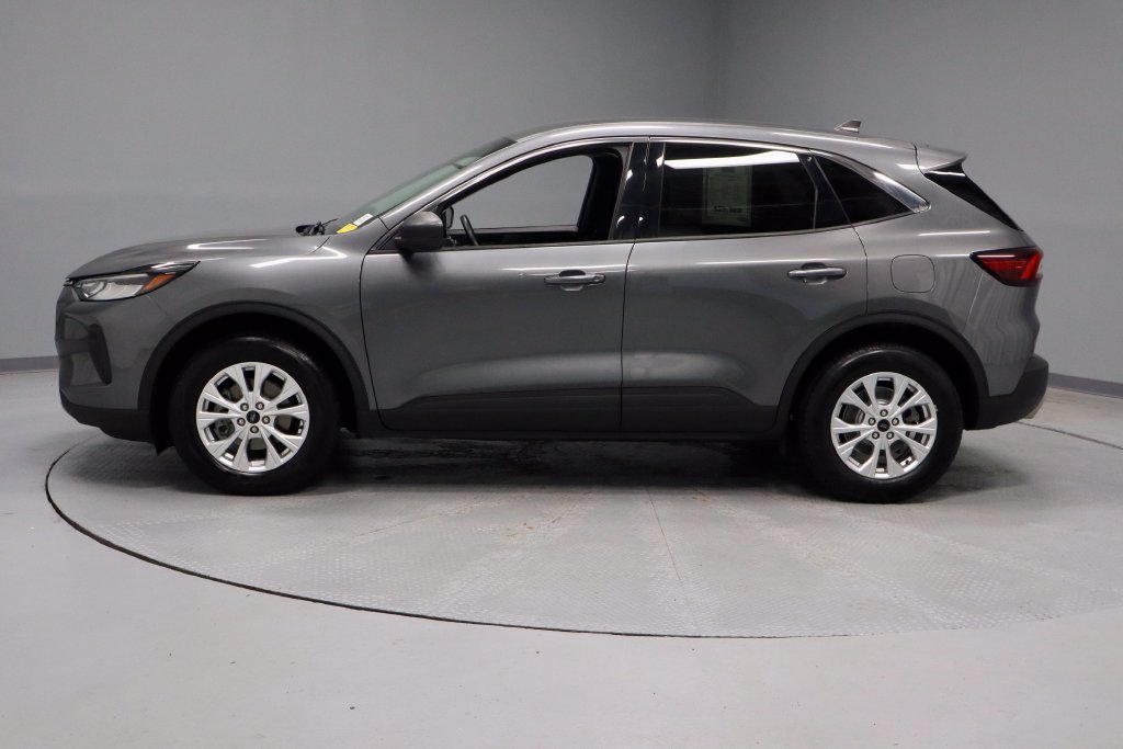 Certified 2024 Ford Escape Active AWD/4WD image 8