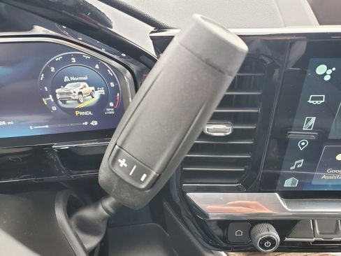 New 2026 Chevrolet Silverado 2500 LT w/ Z71 Chrome Sport Edition image 17