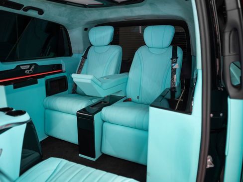 Used 2023 Mercedes-Benz Metris Passenger image 22