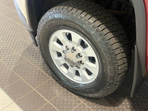 Used 2015 GMC Sierra 2500 SLT w/ Snow Plow Prep Package AWD/4WD image 5