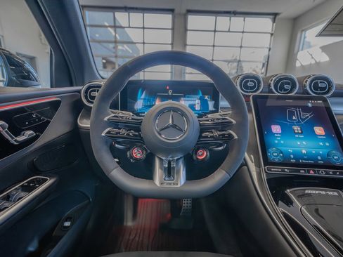 New 2026 Mercedes-Benz GLC 43 AMG 4MATIC image 9