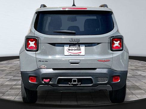 Certified 2022 Jeep Renegade Trailhawk w/ Sun/Sound Group AWD/4WD image 4