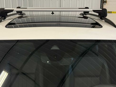 Certified 2023 Volkswagen Tiguan SE R-Line AWD/4WD image 15