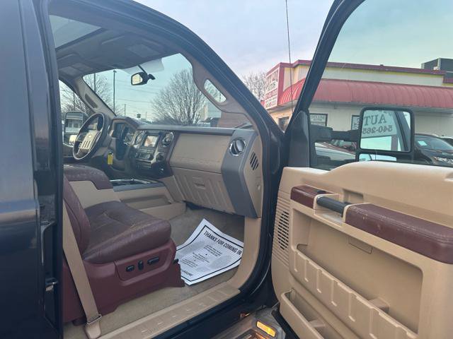 Used 2011 Ford F250 King Ranch w/ FX4 Off Road Pkg AWD/4WD image 19
