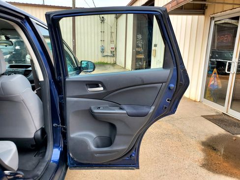 Used 2015 Honda CR-V LX image 27