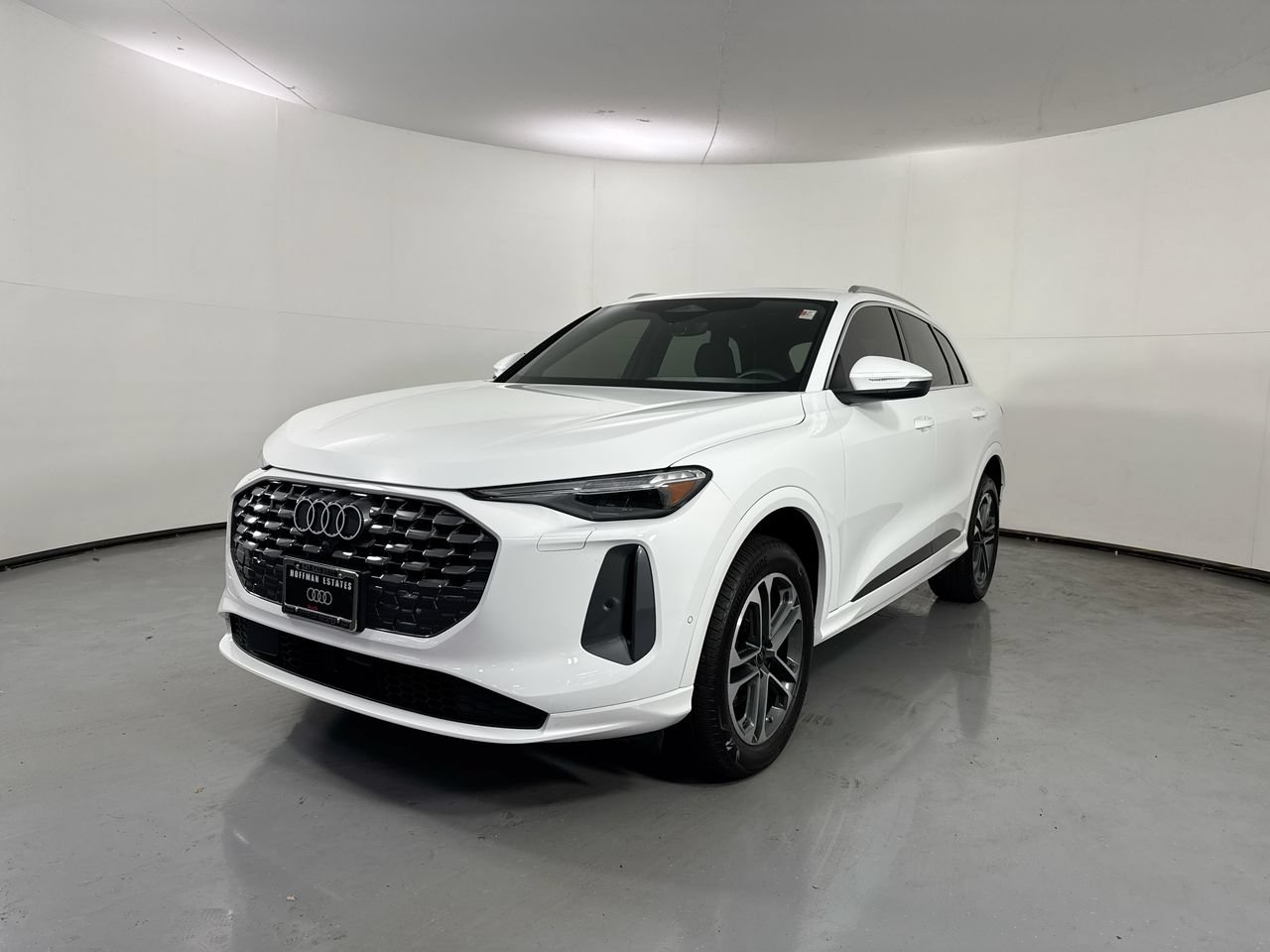 Used 2025 Audi Q5 Premium Plus w/ Premium Plus AWD/4WD image 24