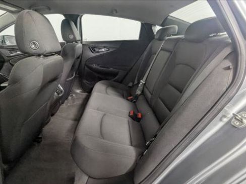 Used 2024 Chevrolet Malibu LT FWD image 16