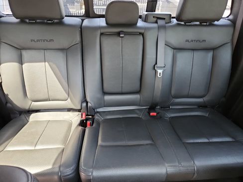 Used 2013 Ford F150 Platinum RWD image 21