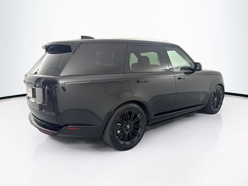 Certified 2025 Land Rover Range Rover SE AWD/4WD image 5