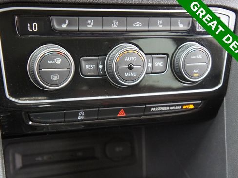 Used 2021 Volkswagen Atlas SEL Premium w/ MDO Package (Bench Seat) image 21
