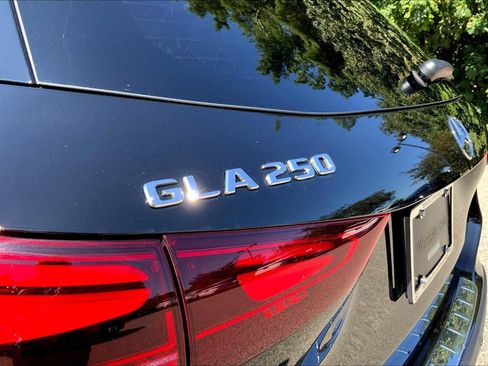 Certified 2026 Mercedes-Benz GLA 250 4MATIC image 19