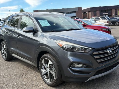 Used 2017 Hyundai Tucson Limited w/ Cargo Package AWD/4WD image 3