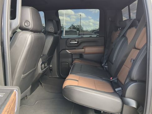 Used 2022 Chevrolet Silverado 3500 High Country AWD/4WD image 12