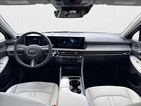 New 2025 Hyundai Sonata Limited image 15