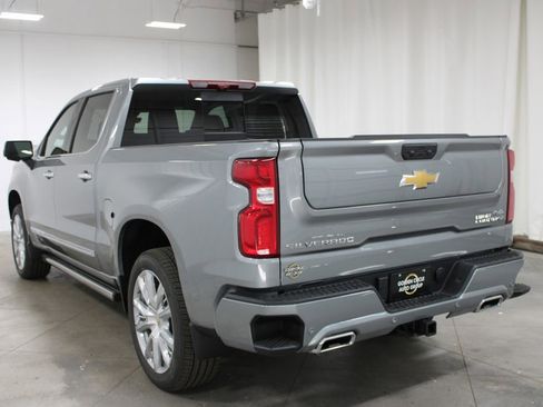 New 2026 Chevrolet Silverado 1500 High Country AWD/4WD image 7