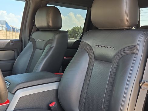 Used 2014 Ford F150 Raptor w/ Equipment Group 801A Luxury AWD/4WD image 13