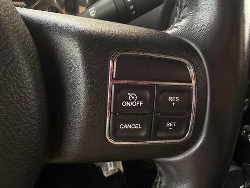 Used 2015 Jeep Wrangler Rubicon w/ Power Convenience Group AWD/4WD image 22