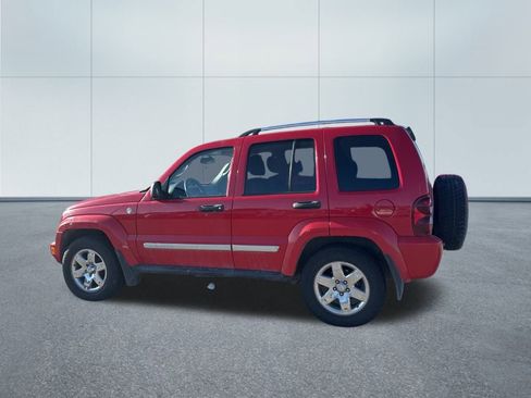 Used 2005 Jeep Liberty Limited image 8